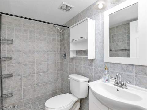 744 Landover Cir 101, Naples FL - photo 16 of 24
