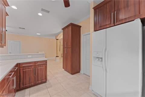 624 Falls Ln, Lehigh Acres FL - photo 18 of 39