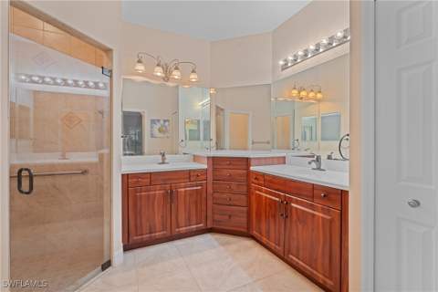 624 Falls Ln, Lehigh Acres FL - photo 23 of 39