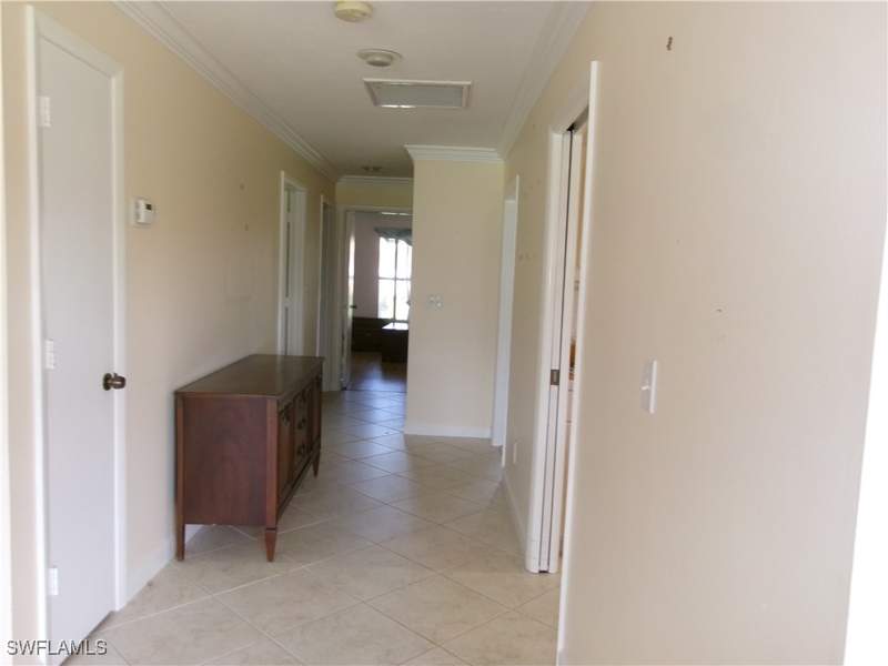 2 bedroom Attached at 5447 Capbern Ct, Whiskey Creek, Fort Myers — photo 3