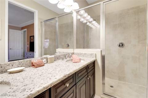 9065 Albion Ln N 4903, Naples FL - photo 11 of 41