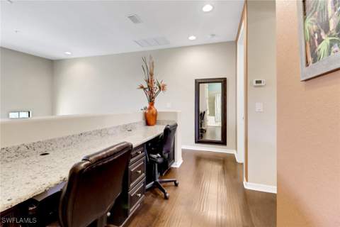9065 Albion Ln N 4903, Naples FL - photo 14 of 41