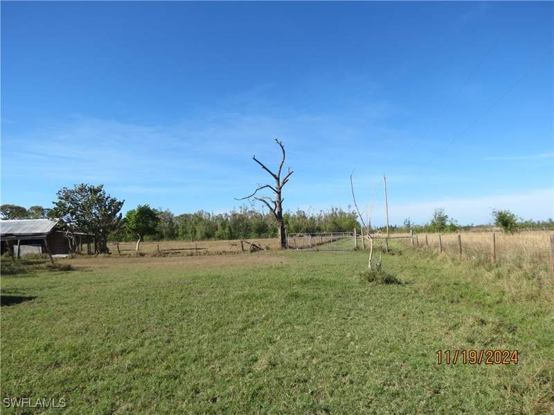 2 bedroom SingleFamilyResidence at 8721 Nome Ct, St James City, St James City — photo 4