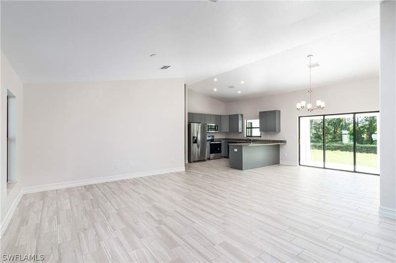 3 bedroom SingleFamilyResidence at 3319 20th St W, Lehigh Acres, Lehigh Acres — photo 2