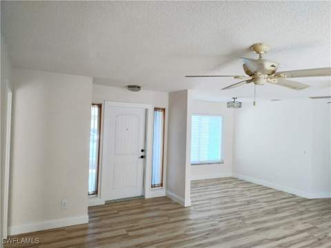 240 SE 46th Ter, Cape Coral FL - photo 10 of 31