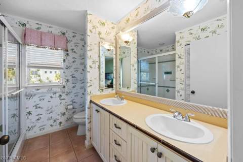 702 Pyrula Ave, Sanibel FL - photo 20 of 41