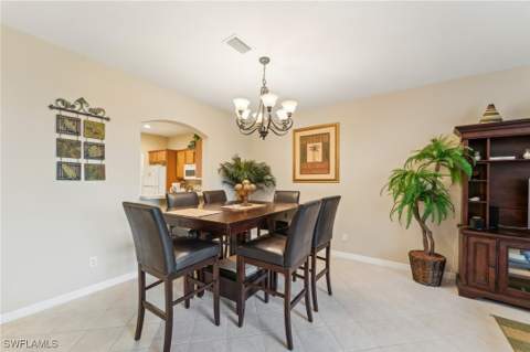 3327 Dandolo Cir, Cape Coral FL - photo 7 of 32