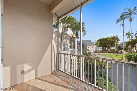 819 James St, Fort Myers FL - photo 10 of 18