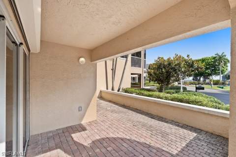819 James St, Fort Myers FL - photo 12 of 18