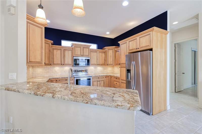 3 bedroom SingleFamilyResidence at 12377 Anglers CV NE, HARBOUR ISLE ESTATES, Fort Myers — photo 5