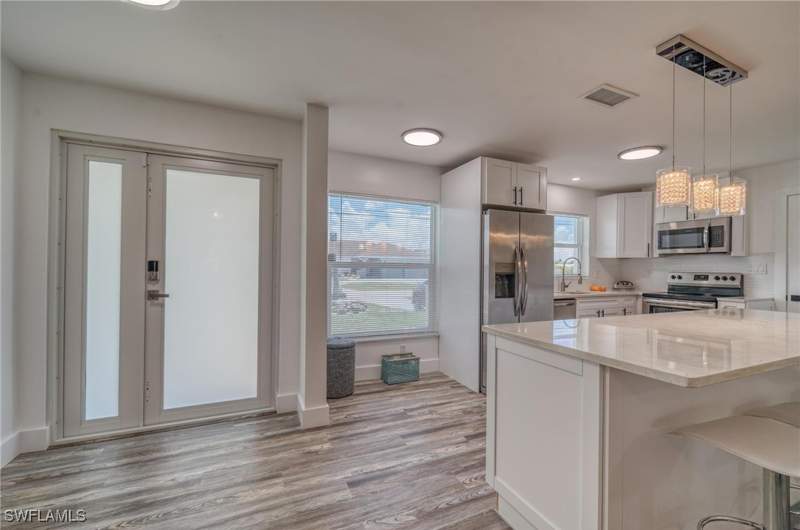 3 bedroom SingleFamilyResidence at 5146 York CT, CAPE CORAL, Cape Coral — photo 3