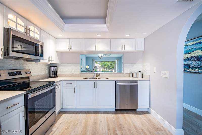 3 bedroom Condominium at 648 Mardel Ct 710, Colonies, Naples — photo 5