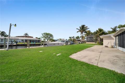 14260 McGregor Blvd, Fort Myers FL - photo 22 of 28