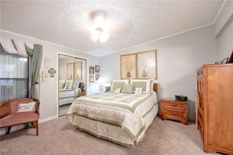 149 Kim Dr 149, Naples FL - photo 10 of 31