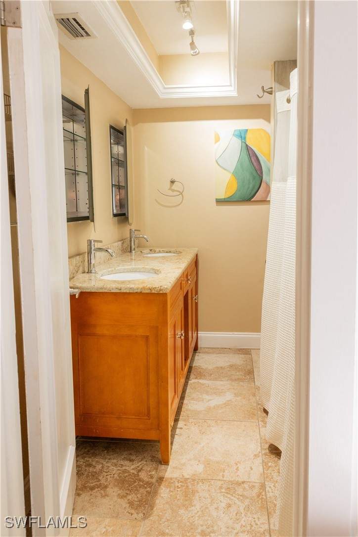 3 bedroom Condominium at 1313 SW 16th Ter 101, Eagle Side Condo, Cape Coral — photo 4