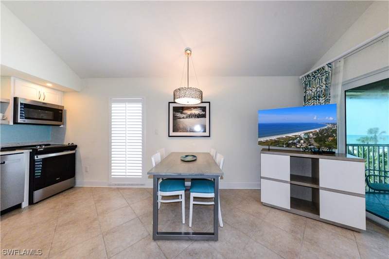 1 bedroom Condominium at 2255 W Gulf Dr 140, Cottage Colony West Condo, Sanibel — photo 5
