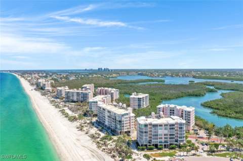 269 Barefoot Beach Blvd 403, Bonita Springs FL - photo 22 of 27
