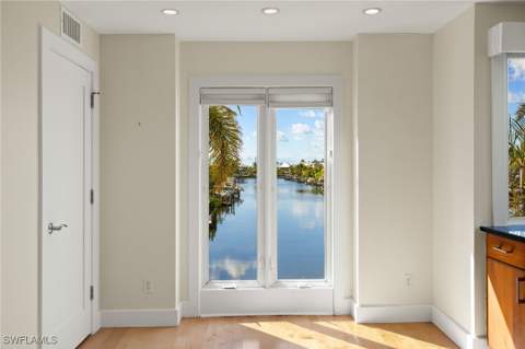 1581 San Carlos Bay Dr, Sanibel FL - photo 10 of 50