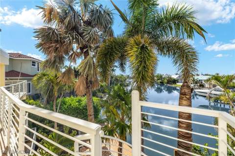 1581 San Carlos Bay Dr, Sanibel FL - photo 23 of 50