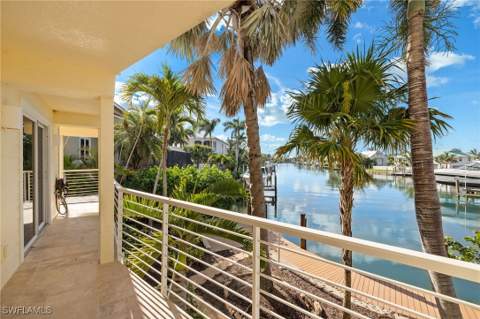 1581 San Carlos Bay Dr, Sanibel FL - photo 24 of 50