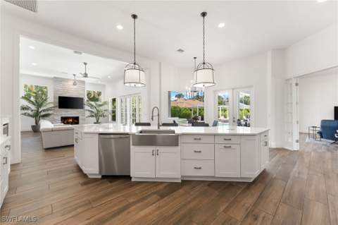 2274 Hawksridge Dr, Naples FL - photo 16 of 44