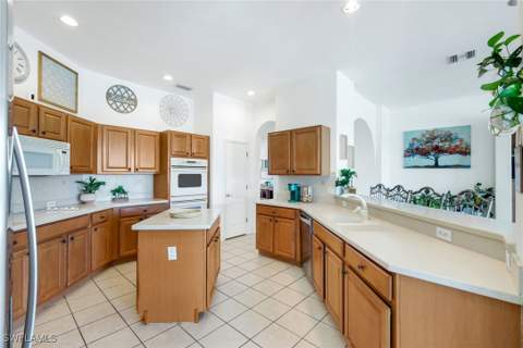 1206 NW 18th Ter, Cape Coral FL - photo 8 of 50