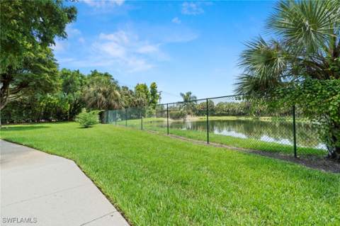 8851 Colonnades Ct W 128, Bonita Springs FL - photo 13 of 20