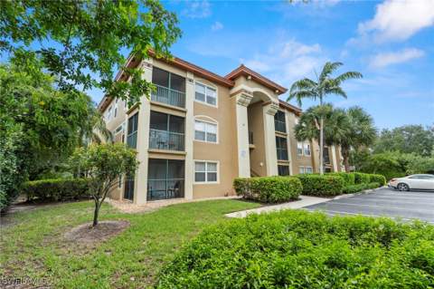 8851 Colonnades Ct W 128, Bonita Springs FL - photo 19 of 20