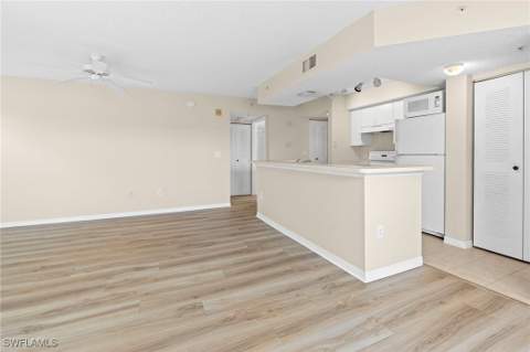 8851 Colonnades Ct W 128, Bonita Springs FL - photo 7 of 20