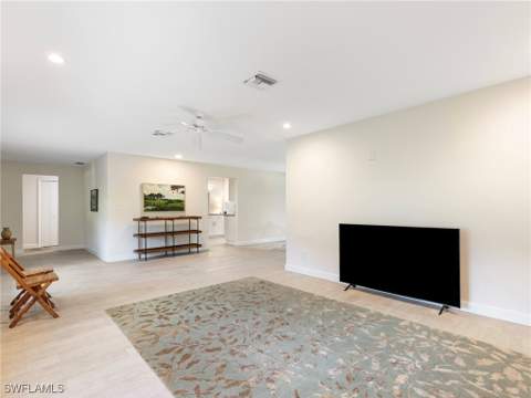 3704 Blue Heron Dr, Fort Myers FL - photo 7 of 50
