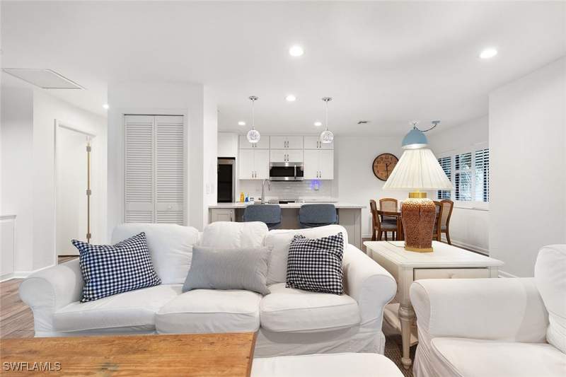 3 bedroom Condominium at 3360 10th St N 1210, Catalina, Naples — photo 3