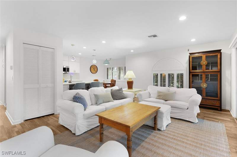 3 bedroom Condominium at 3360 10th St N 1210, Catalina, Naples — photo 4