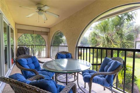 3360 10th St N 1210, Naples FL - photo 9 of 28