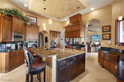 841 Cypress Lake Cir, Fort Myers FL - photo 8 of 50