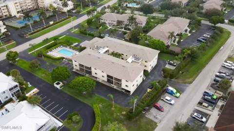 835 W Elkcam Cir 103, Marco Island FL - photo 11 of 37