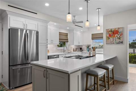 3400 Gulf Shore Blvd N K2, Naples FL - photo 10 of 40