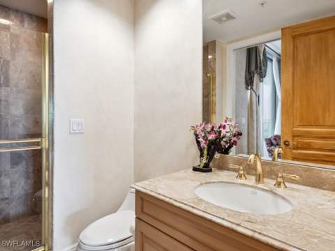 970 Cape Marco Dr 402, Marco Island FL - photo 24 of 49