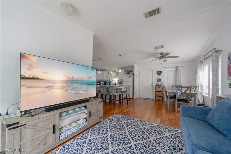 2 bedroom ManufacturedHome at 433 Riviera Blvd W, Riviera Colony Golf Estates, Naples — photo 2