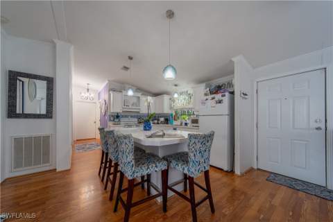 433 Riviera Blvd W, Naples FL - photo 9 of 31