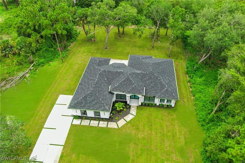 4 bedroom SingleFamilyResidence at 407 Washington Ave, Lehigh Acres, Lehigh Acres — photo 2