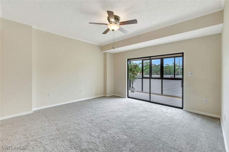 1 bedroom Condominium at 900 Arbor Lake Dr 207, Arbor Trace, Naples — photo 4