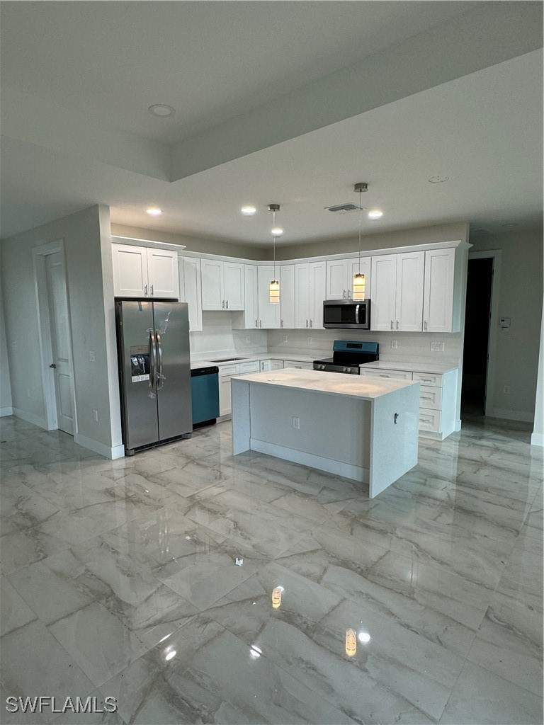 3 bedroom SingleFamilyResidence at 3304 11th St W, Lehigh Acres, Lehigh Acres — photo 3