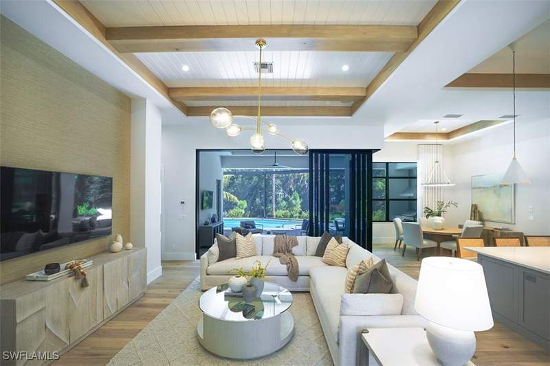 4 bedroom SingleFamilyResidence at 2950 Coco Lakes Way, Coco Lakes, Naples — photo 3