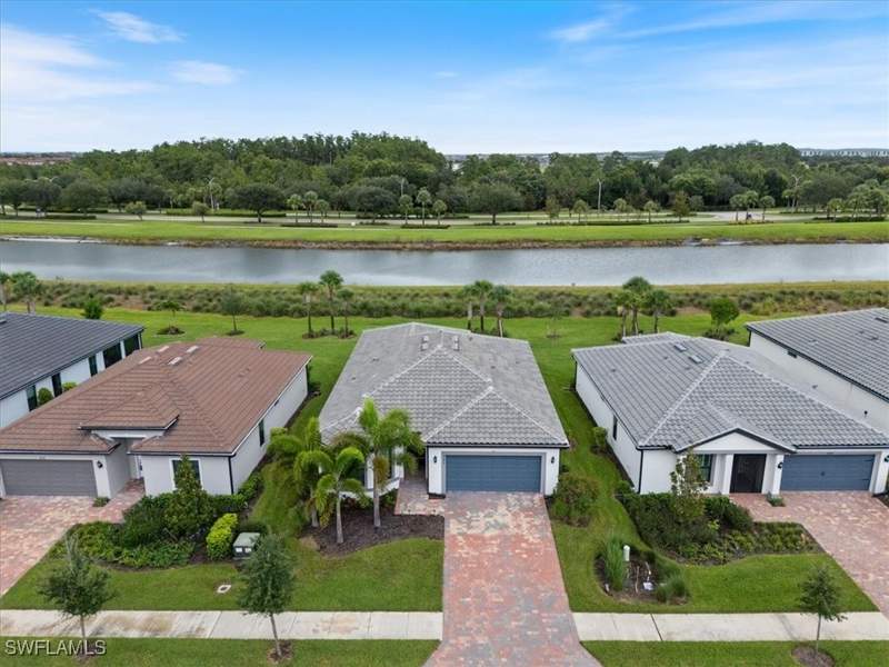 3 bedroom SingleFamilyResidence at 5644 Celebration Dr, Del Webb, Ave Maria — photo 2