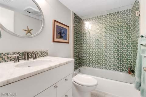4417 Spanker Ct 3E, Fort Myers FL - photo 8 of 25