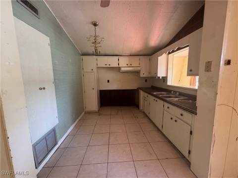 1349 Shawnee Ave, Labelle FL - photo 6 of 10
