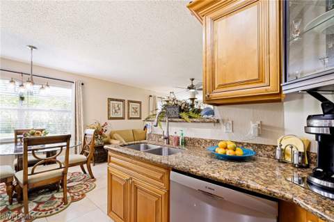 12740 Equestrian Cir 2901, Fort Myers FL - photo 11 of 36