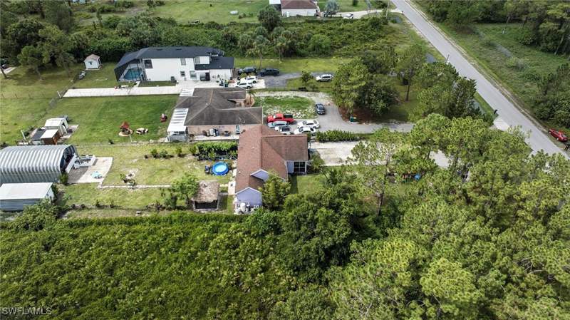 3 bedroom SingleFamilyResidence at 4440 40th St NE, Golden Gate Estates, Naples — photo 3