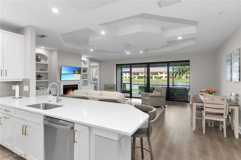 2 bedroom Condominium at 15249 Zeno Way 102, Esplanade By The Islands, Naples — photo 4
