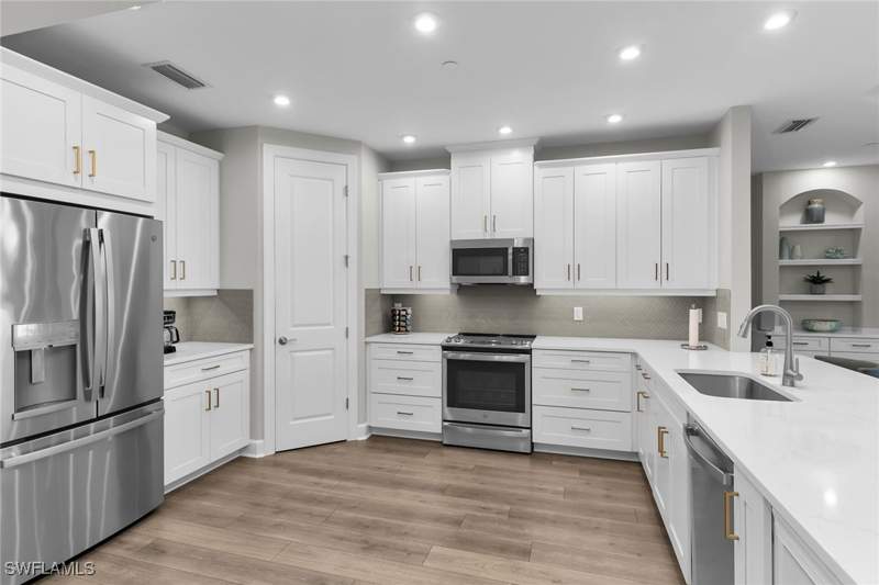 2 bedroom Condominium at 15249 Zeno Way 102, Esplanade By The Islands, Naples — photo 5